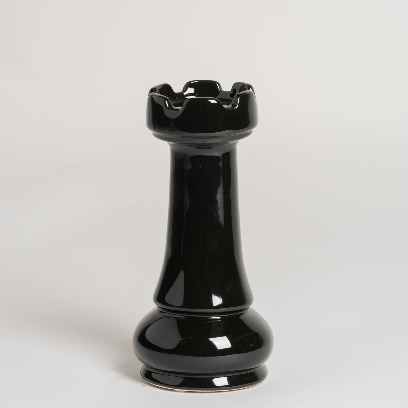 Pieza de ajedrez ceramica negra Torre 8.5x20 cm