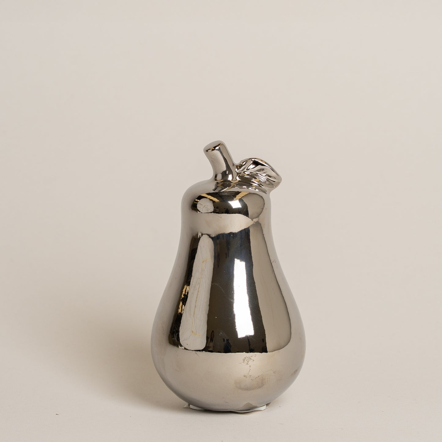 Pieza decorativa silver pera ceramica 7x14 cm