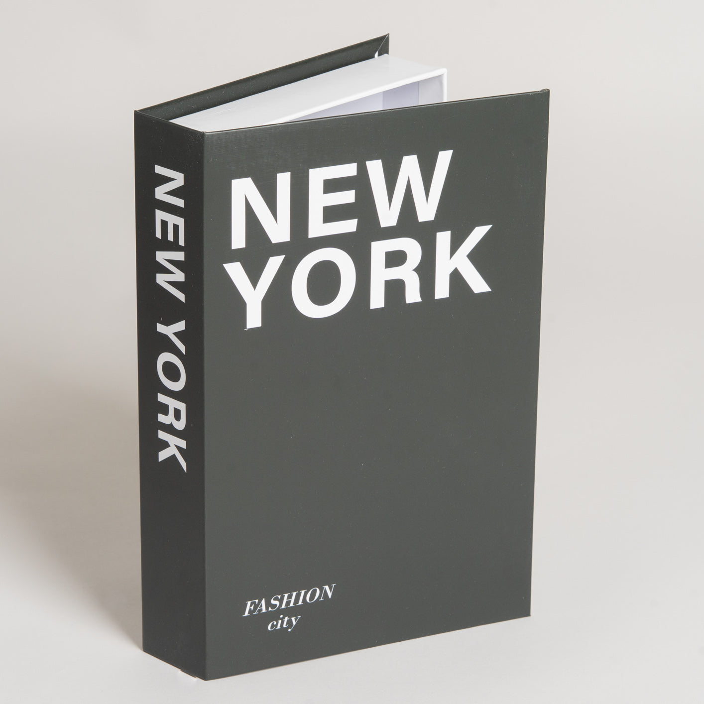 Libro caja cierre magnetico New York modelo 15 17x4x27 cm