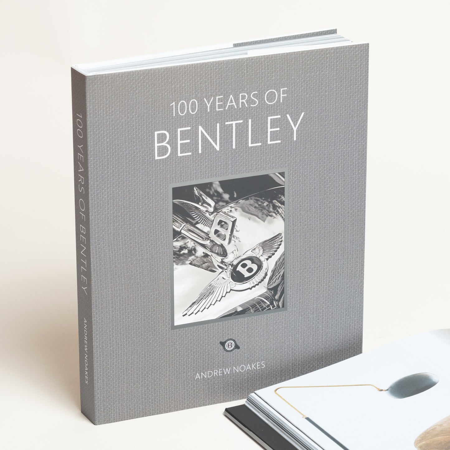 Libro con contenido Bentley 83 30x25x3 cm