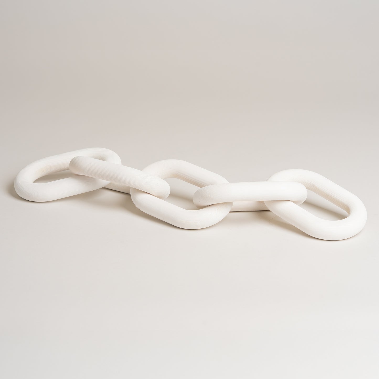 Cadena decorativa LongChain blanca 55x10 cm
