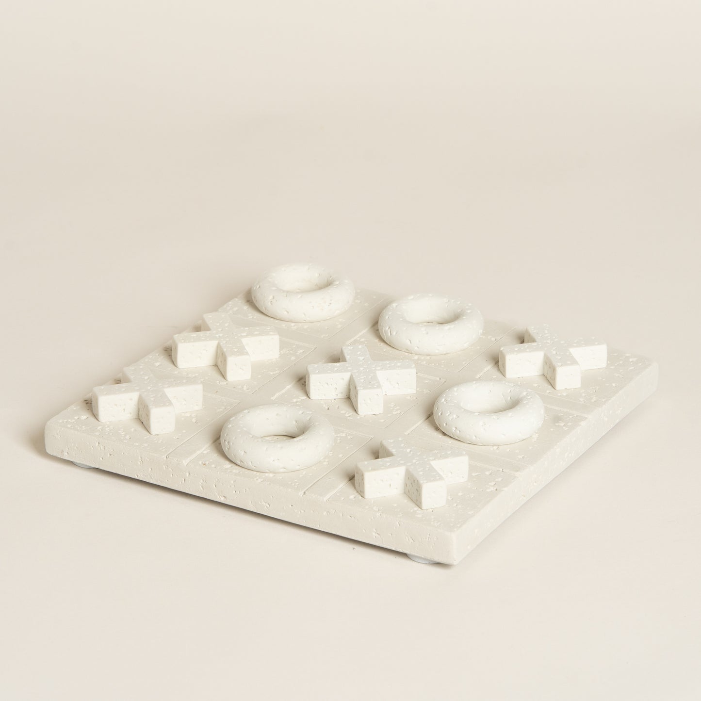 Piedra pieza decorativa Tik Tak Toe 20x20 cm