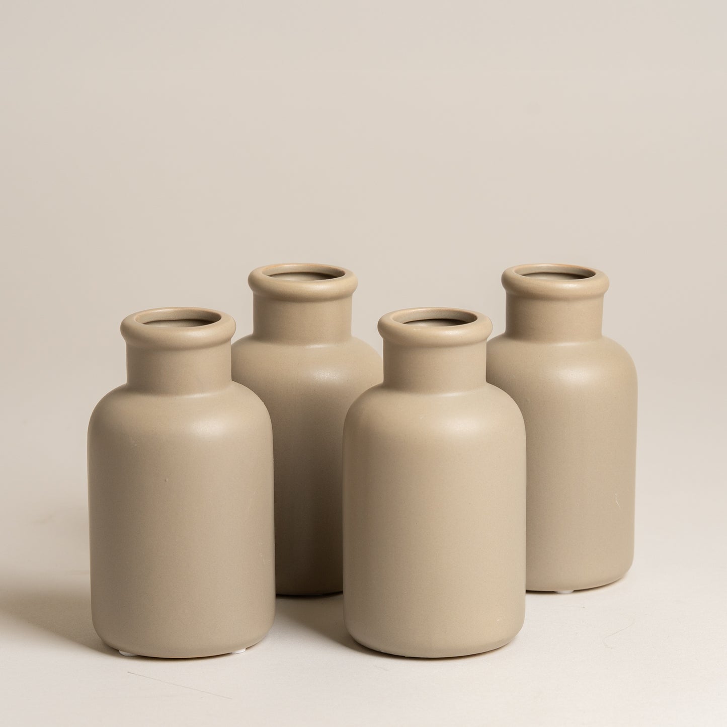 Jarron cuello alto gris set x 4 7.5x14cm