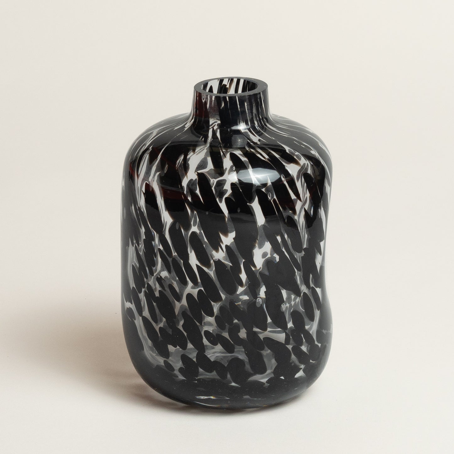 Florero vidrio Alaris black 12x17 cm