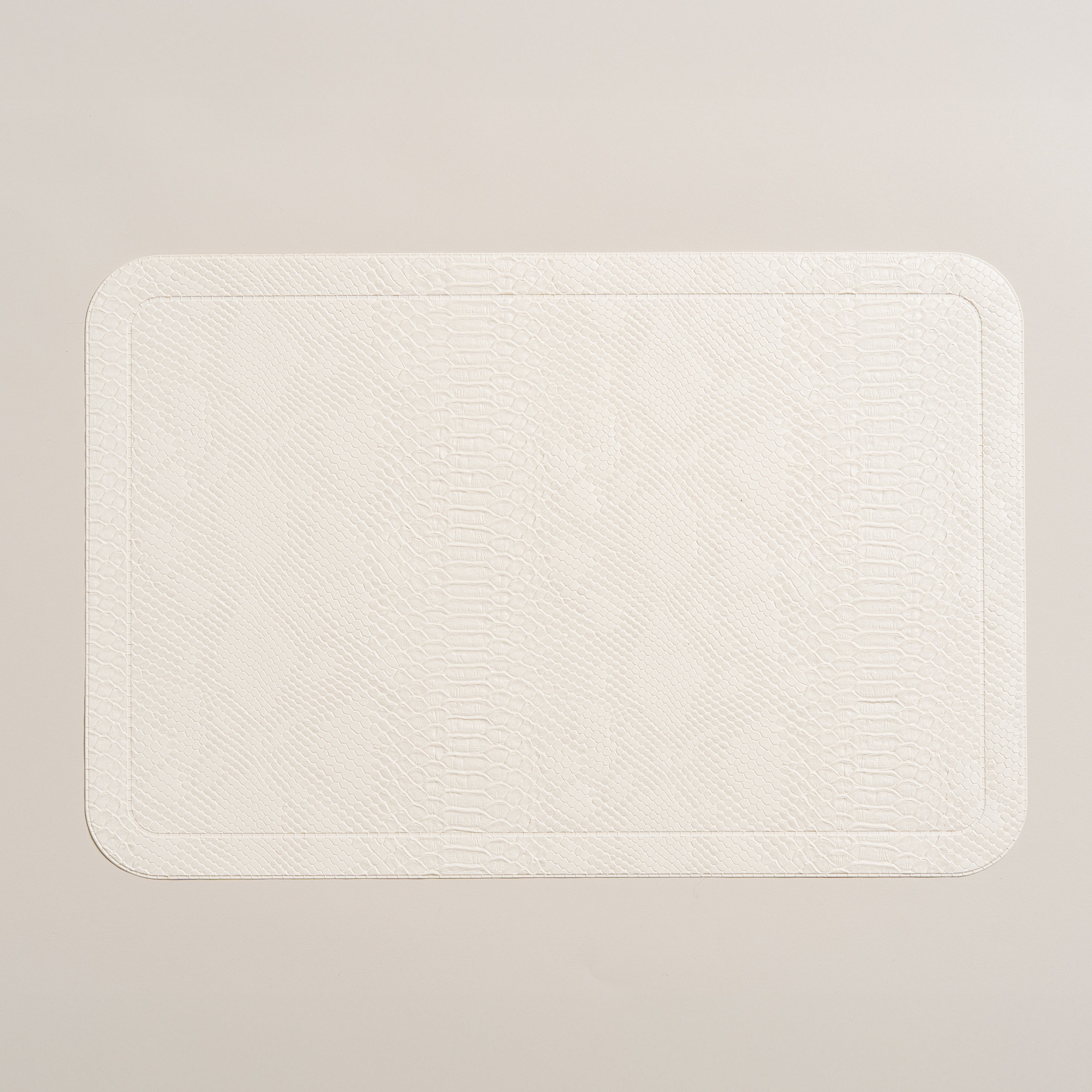 Individual rectangular de pu blanco con tramado Set x 6 30x45 cm