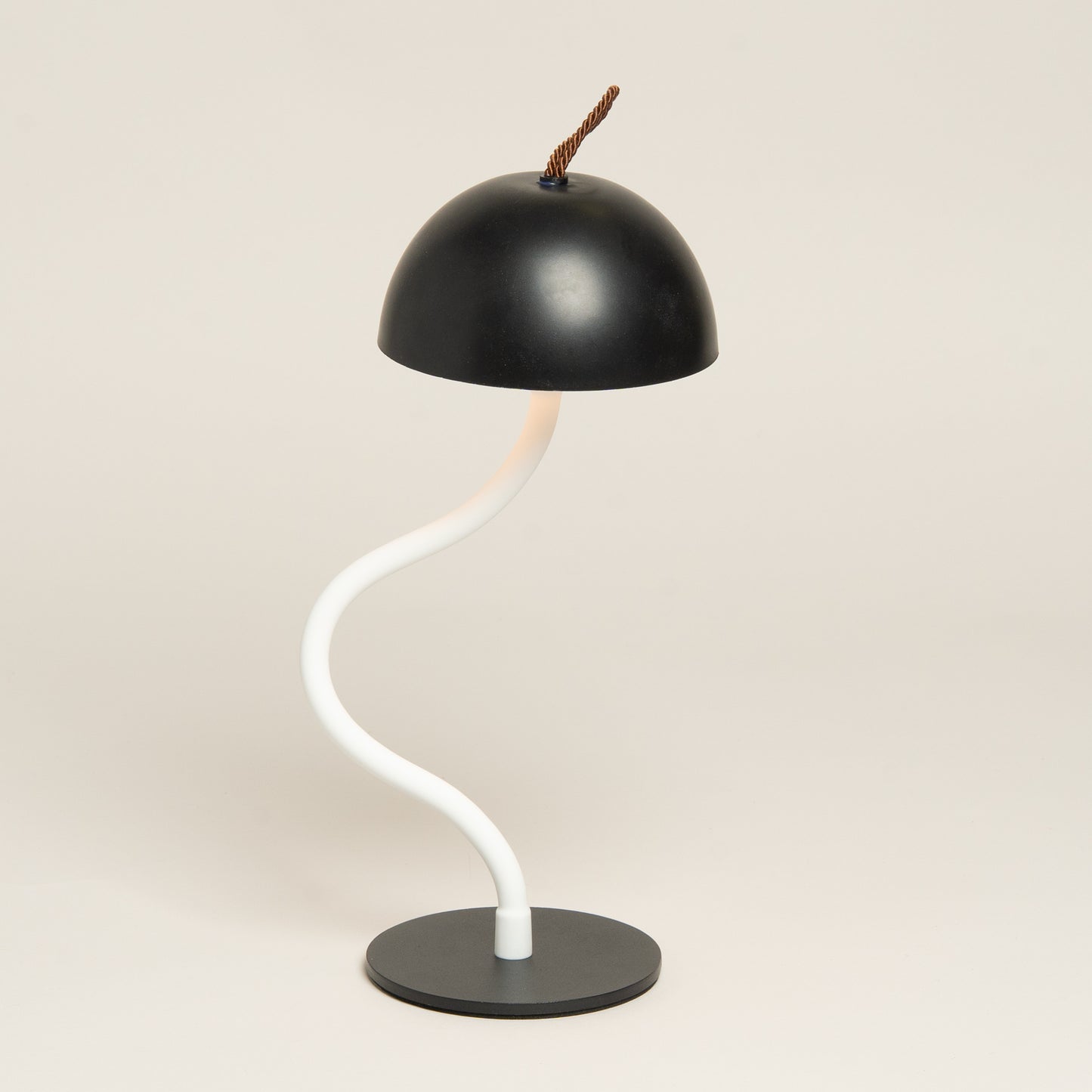 Lampara usb Lumiere negra flexible 10x33 cm