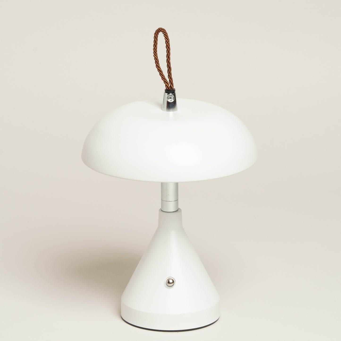 Lampara usb Lumen metalica blanca 9x20 cm