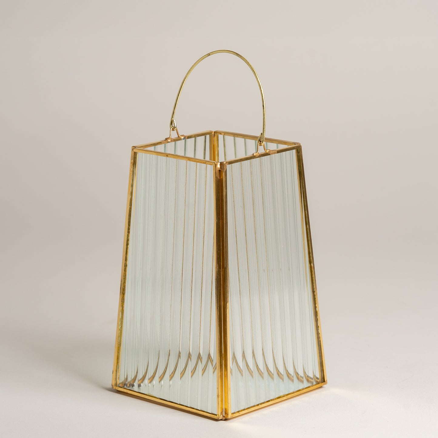 Linea metal fanal vidriado dorado posavela Aryoria 13x13x21 cm