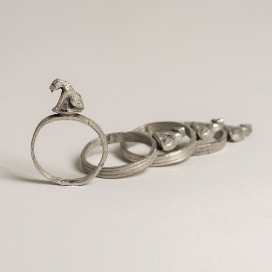 Linea metalica servilletero con leopardo Set x 4 4 cm