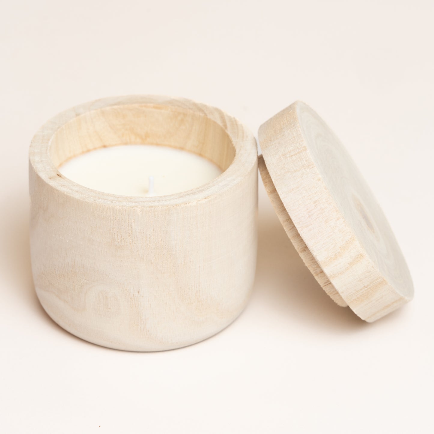 Vela calmine madera 10x10 cm